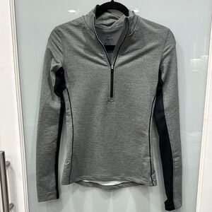 Nike Pro Hyperwarm 1/4 Zip Pullover Athletic Jacket Women's XS Gray Sweater
